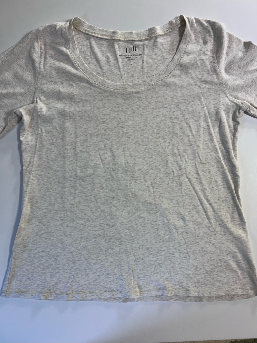 J. Jill Women's Scoop Neck T-Shirt top
Woman’s medium cotton elbow sleeve